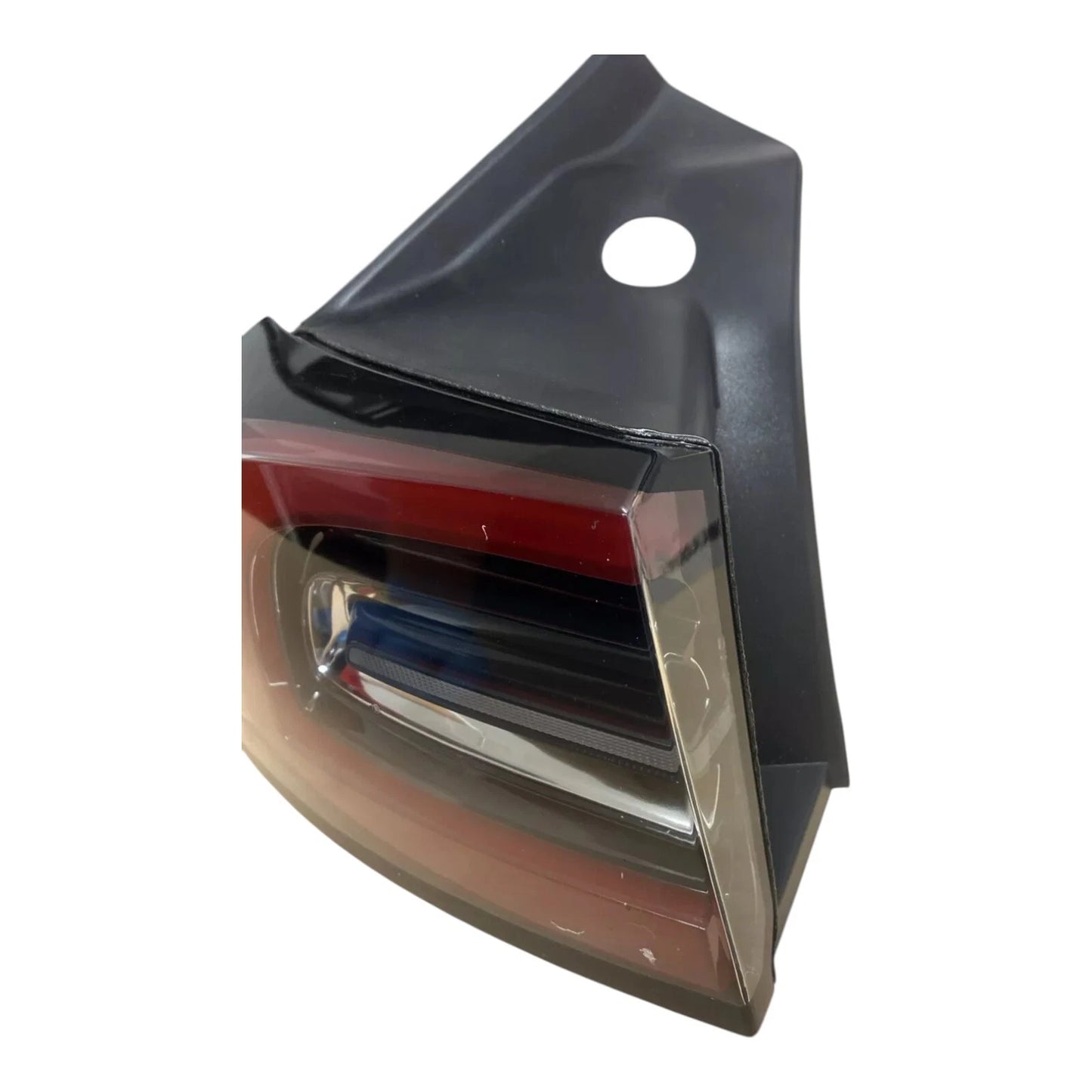Tesla Model 3 / Y 2021-2023 Rear Left Outer Tail Light / 4 Pins / 1502086-00-D