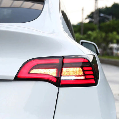 Tesla Model 3 & Y 2021-2023 Inner Rear Right Tail Light | 4 Pin / 1502089-00-B