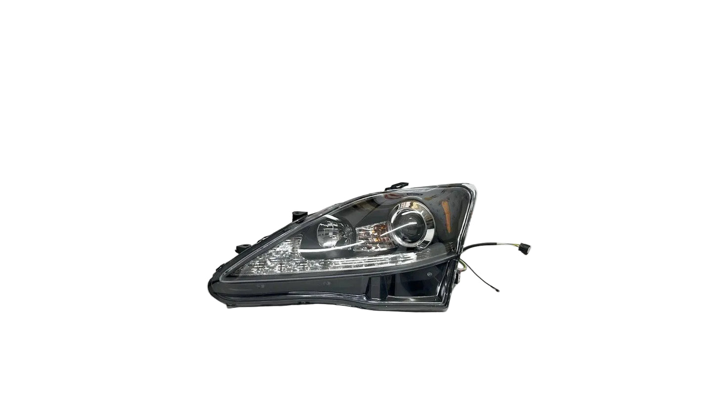 Lexus IS 220 250 2006–2012 Front Left Halogen Headlight / Passenger Side