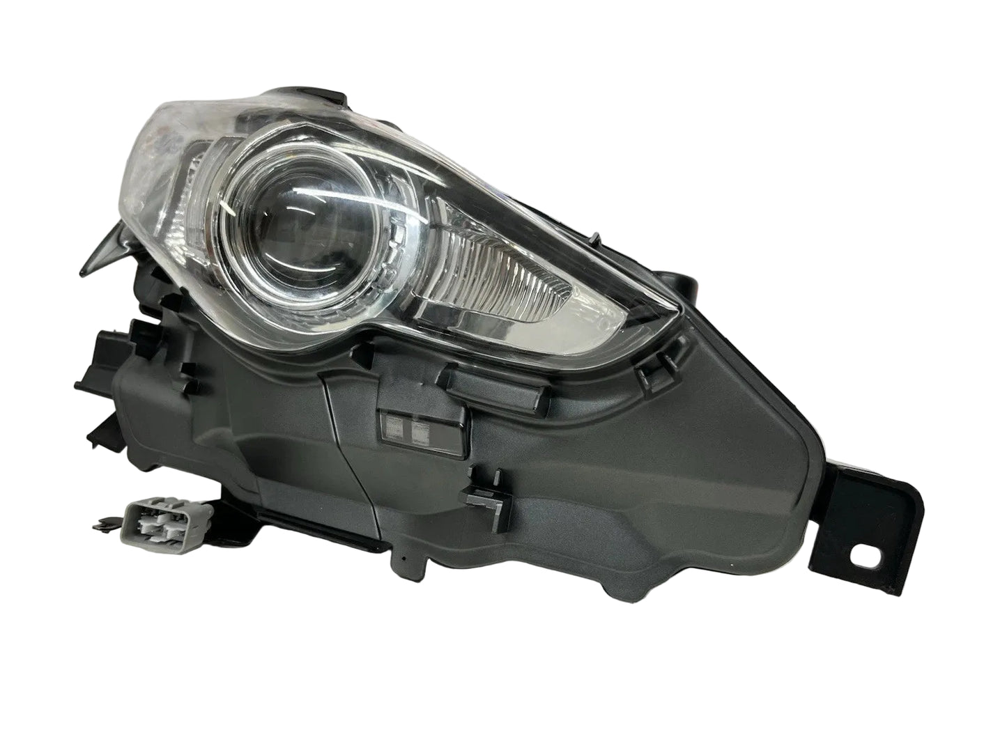 Lexus IS 300h 2013 - 2016 Front Right Headlight / Driver Side / With Module