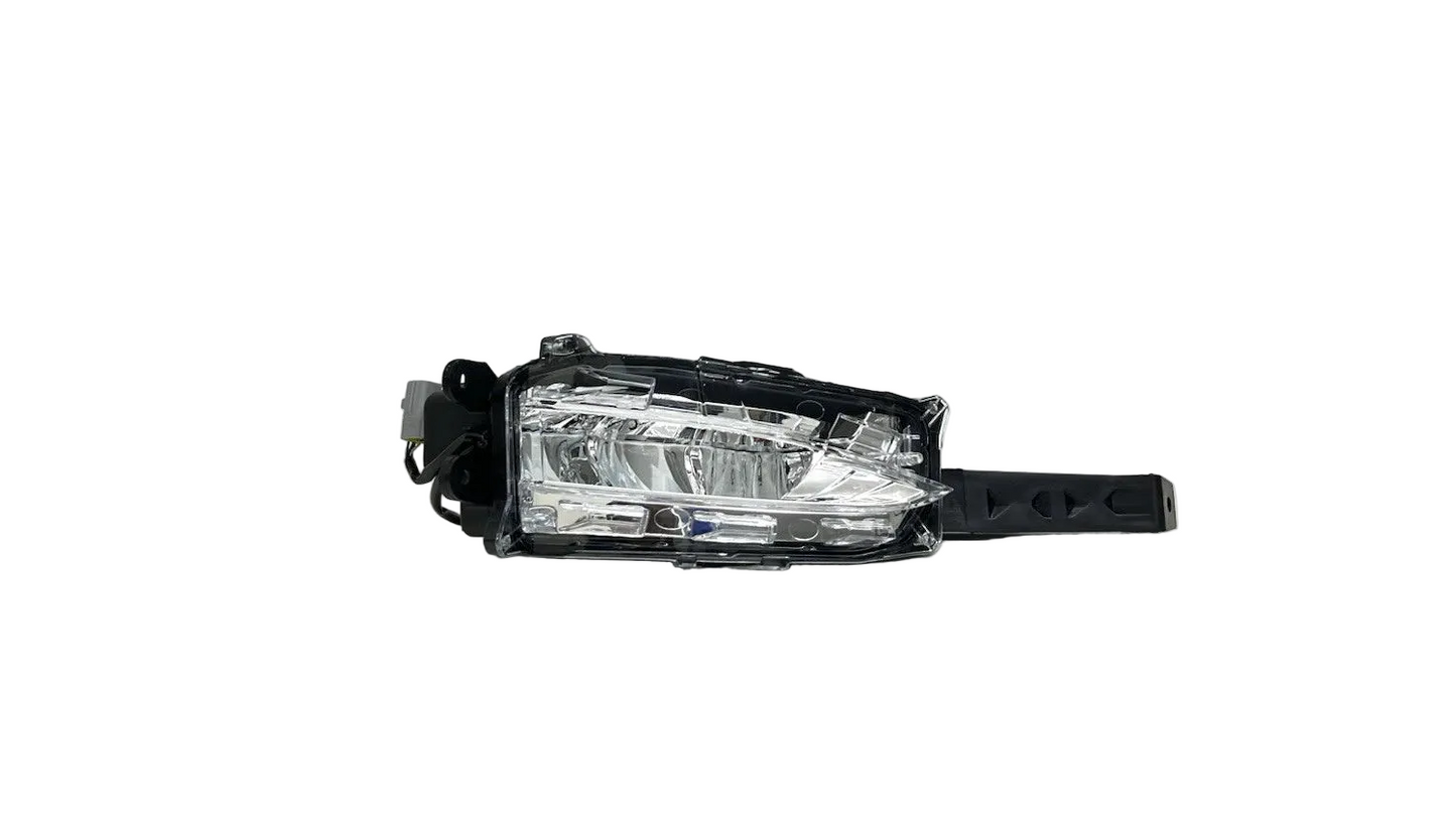 Lexus NX 300h 2014-2017 Front Right LED Fog Lamp / Driver Side
