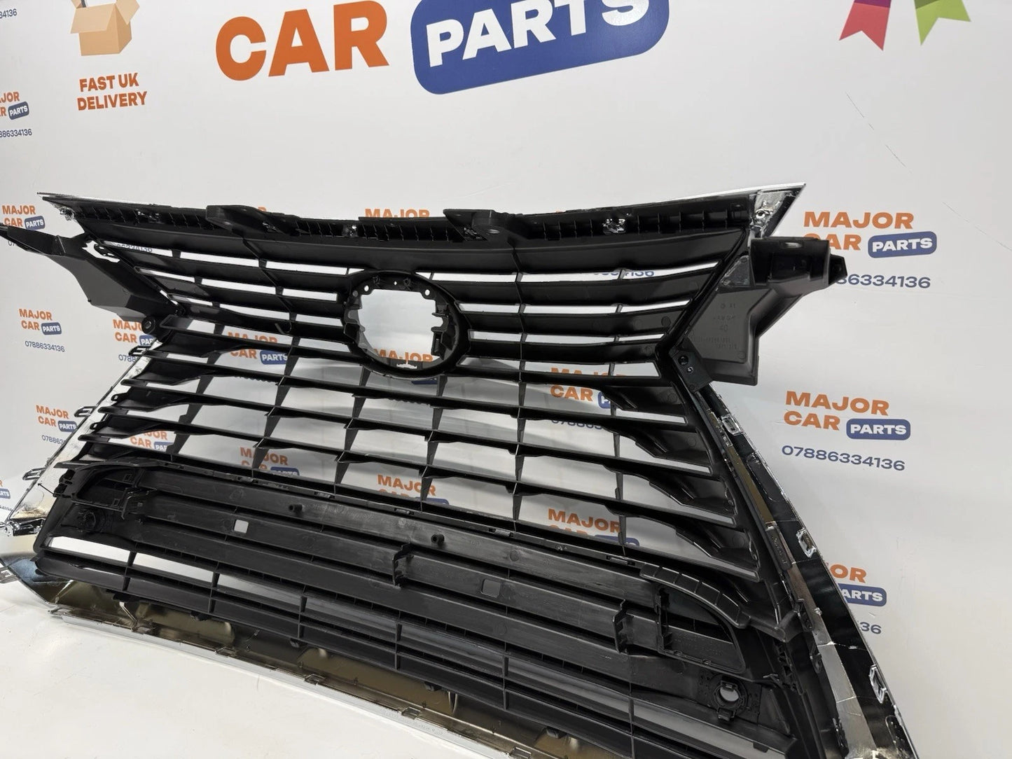 Lexus RX 450h 2016-2018 Front Bumper Radiator Grille / Complete Set