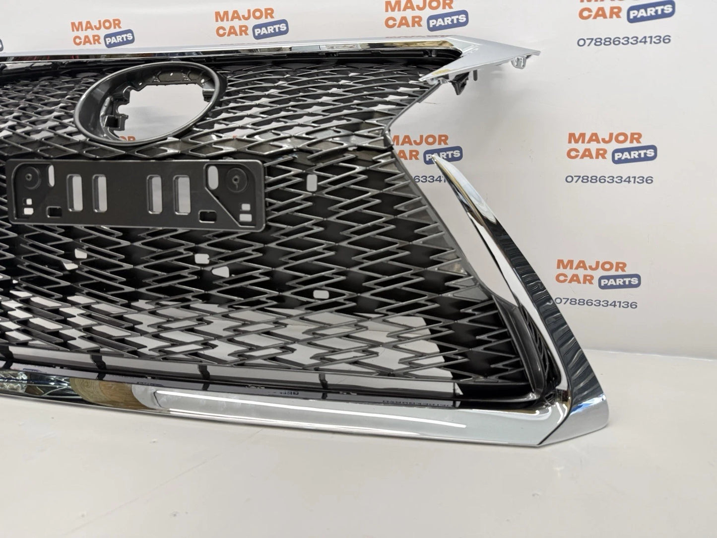 Lexus CT200h 2018-2021 Front Bumper Radiator Grille / F Sport