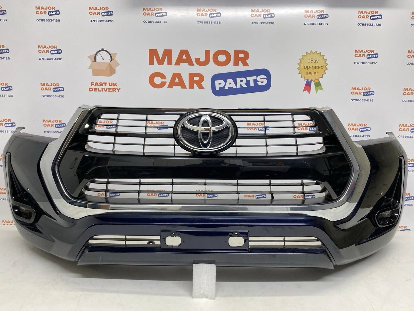 Toyota Hilux 2019-On Front Bumper with Grilles and Fog Lights / Navy Blue