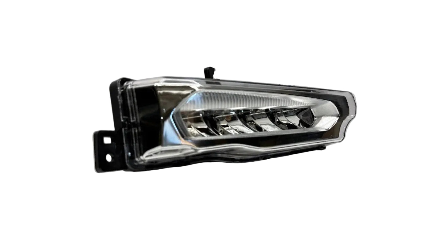 BMW X3 G01 X4 G02 2018-2021 Front Right LED Fog Light Lamp / Driver Side
