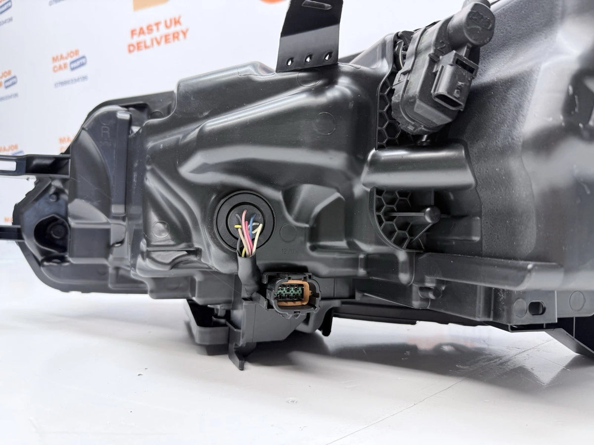 Nissan Qashqai J11 2017-2021 Front Right LED Tekna Headlight / Driver Side