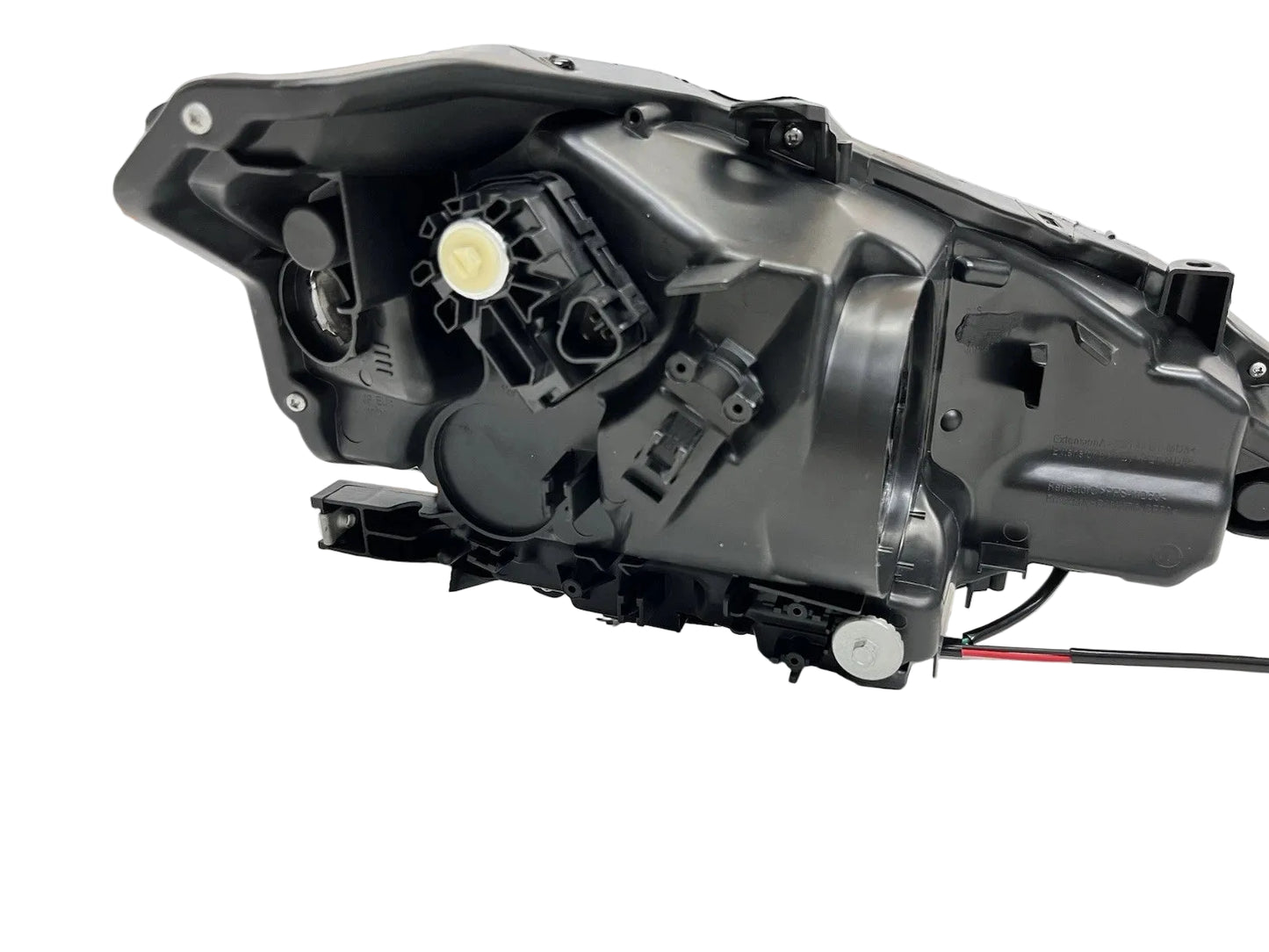 Lexus IS 300h 2013 - 2016 Front Left Headlight / Passenger Side / 4 Pins