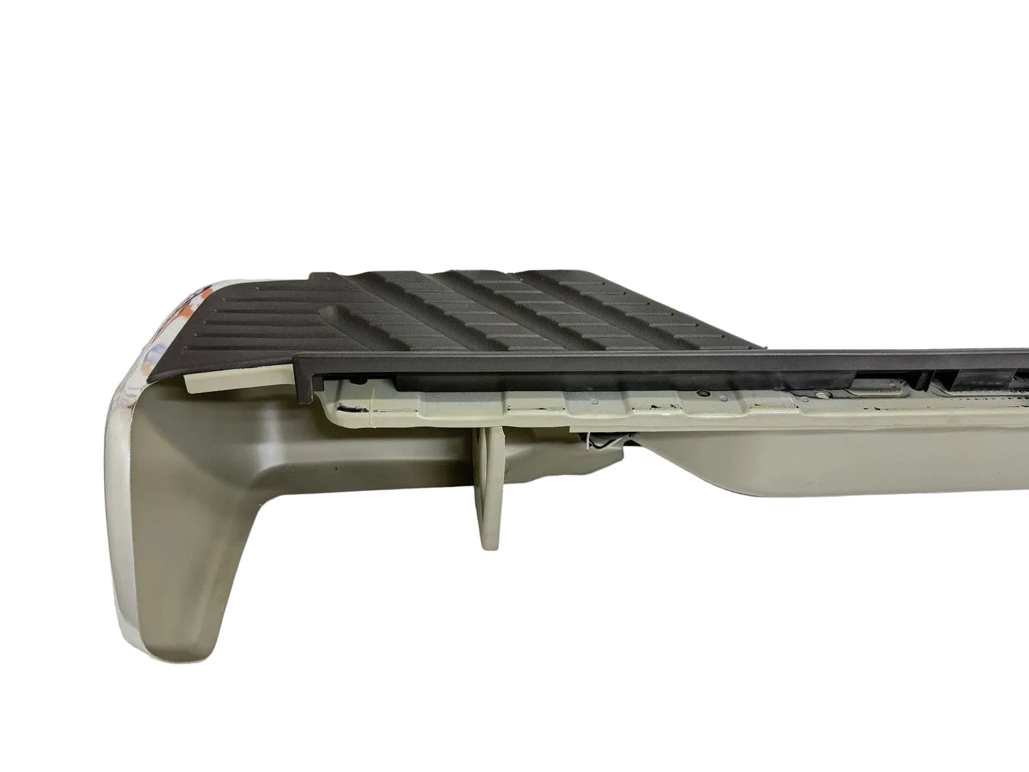 Toyota Hilux Revo MK8 2016-2023 Heavy Duty Replacement Rear Bumper and Brackets