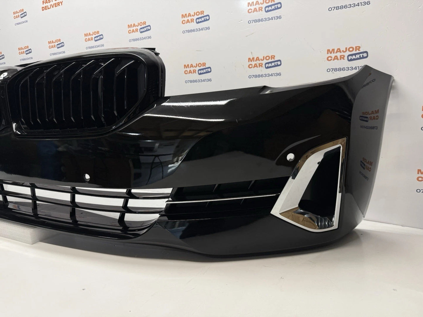 BMW 5 Series G30 LCI 2021-2023 Complete M Sport Front Bumper with Grilles / M5 Grille