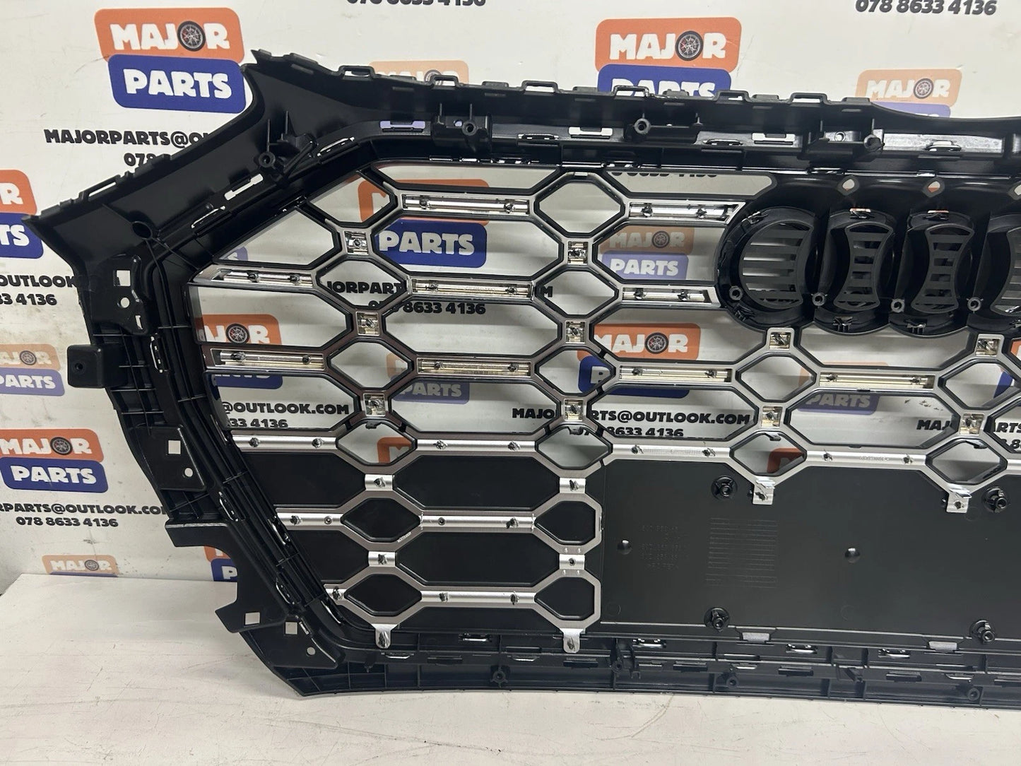 Audi Q5 S-Line 2021 On Front Radiator Grille