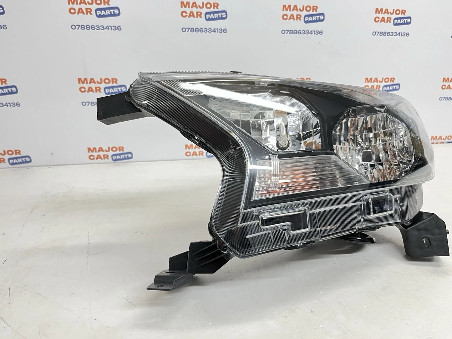 Ford Ranger 2017-2023 Front Left Headlight / Passenger Side