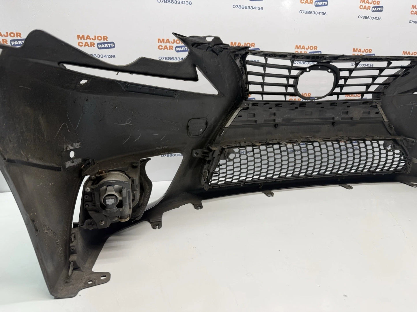 Lexus IS 300h 2013-2016 Genuine Front Bumper With Grilles / Grey
