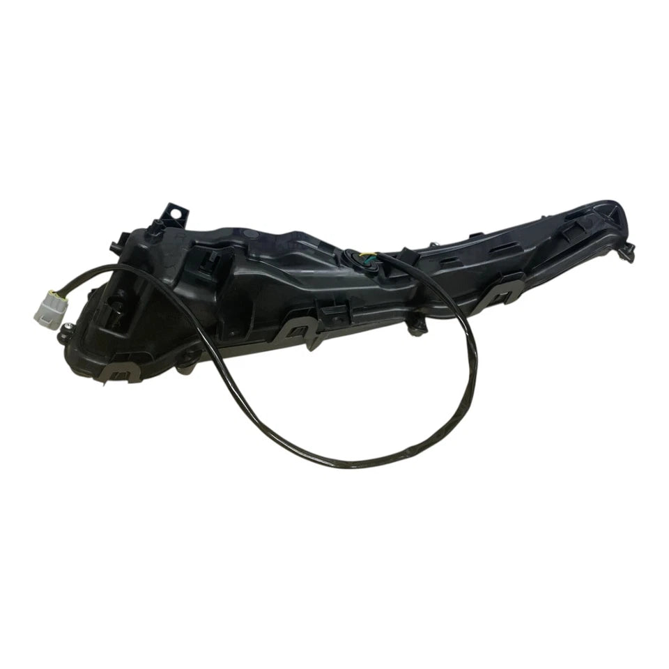 Lexus IS 300h 2017–2020 Front Right Daytime Running Light (DRL) / Driver Side