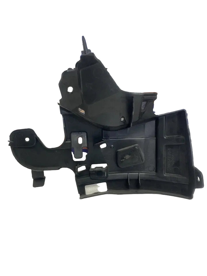 Lexus IS 300h 2018–On Front Left Bumper Bracket Holder