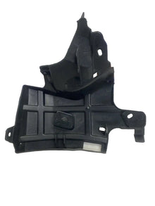Lexus IS 300h 2018–On Front Right Bumper Bracket Support Mount