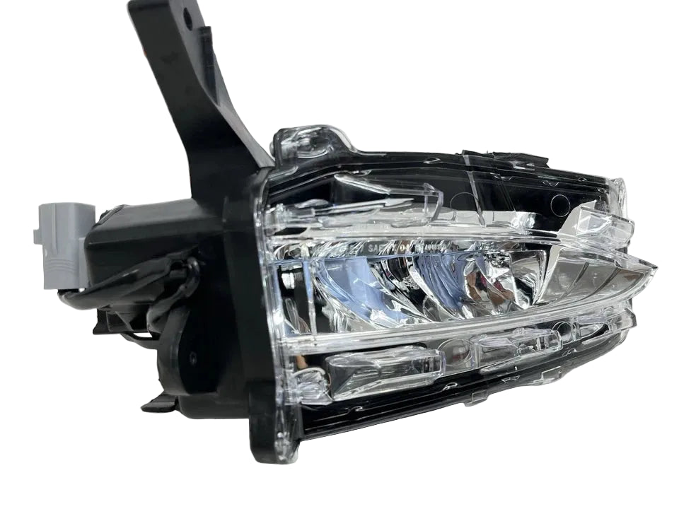 Lexus NX 2018-2022 Front Right LED Spot Fog Light Lamp / Driver Side