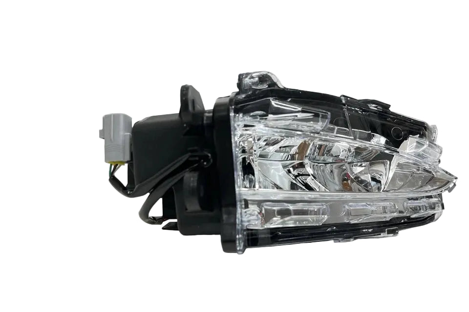 Lexus NX 300h 2014-2017 Front Right LED Fog Lamp / Driver Side