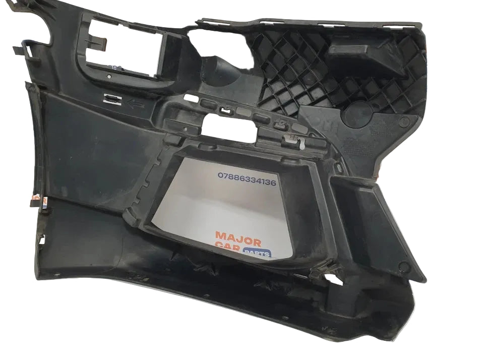 BMW 5 Series G30 Front Left Fog Light Support Panel / 51118098675