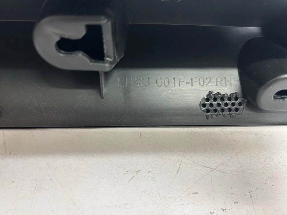 BMW X3 X4 M G01 G02 2017-2022 Front Right Door Moulding Trim