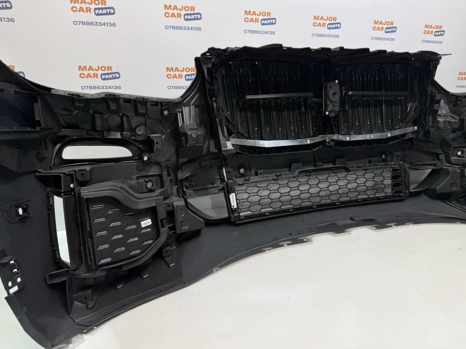 BMW X5 G05 2019-2023 Front Bumper with Grilles and Shutter / M-Tek
